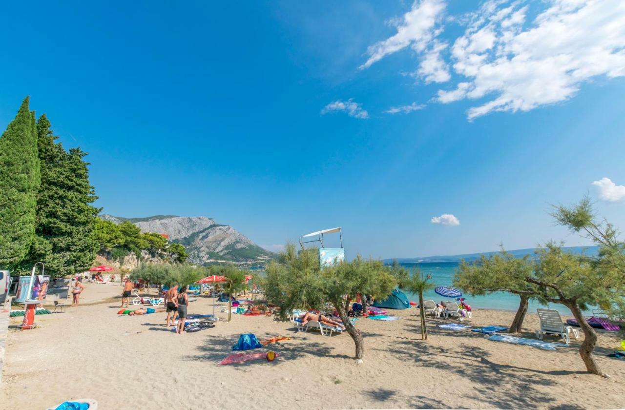 Villa Sara With Sea View And Private Heated Pool 오미스 외부 사진